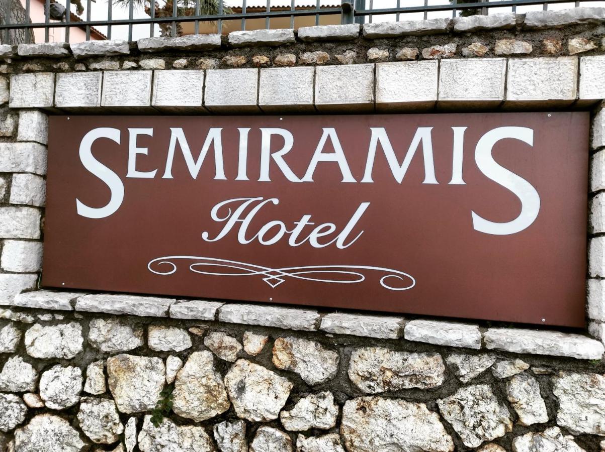 Semiramis Hotel Frínion Екстериор снимка