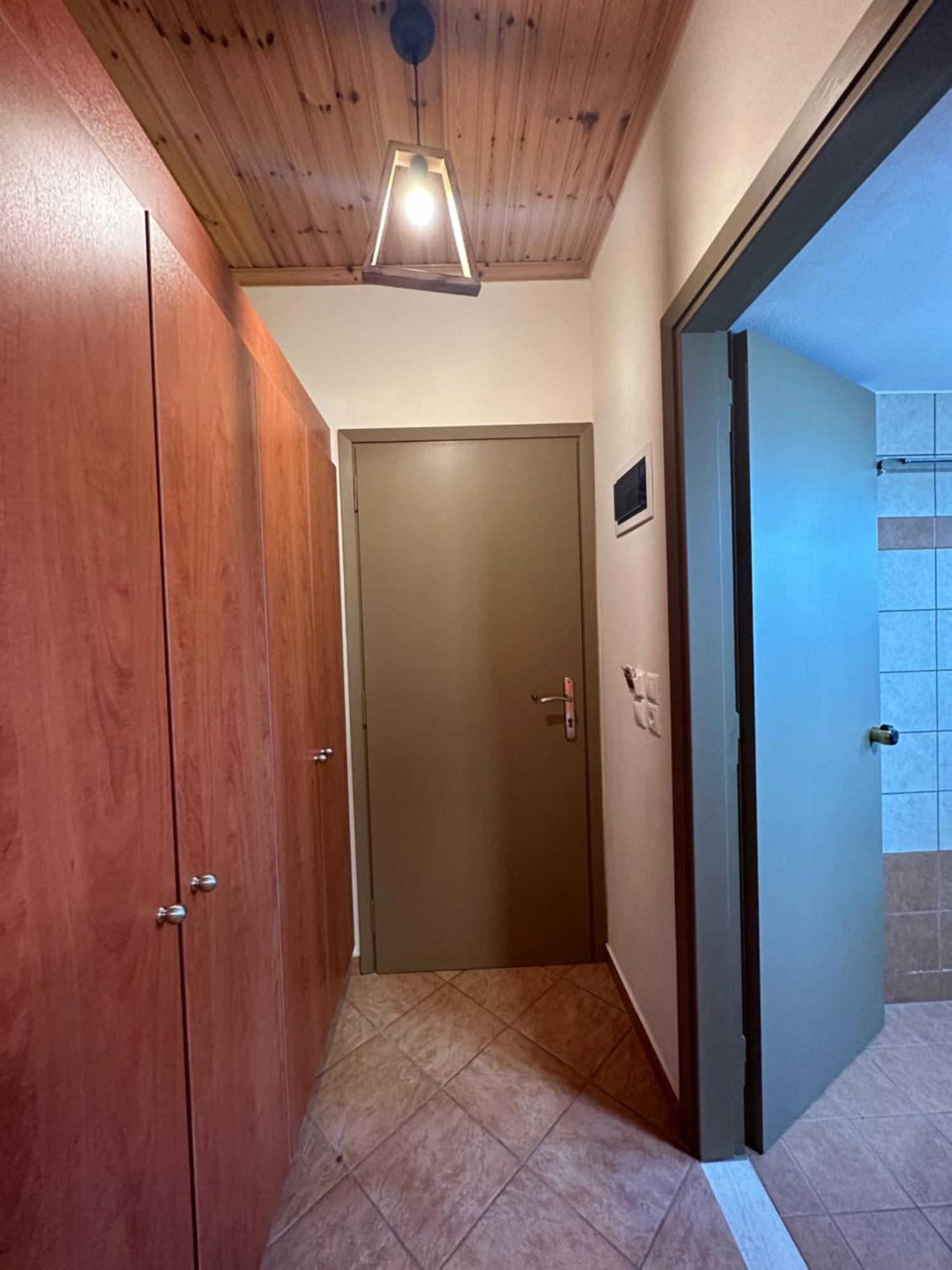 Semiramis Hotel Frínion Екстериор снимка