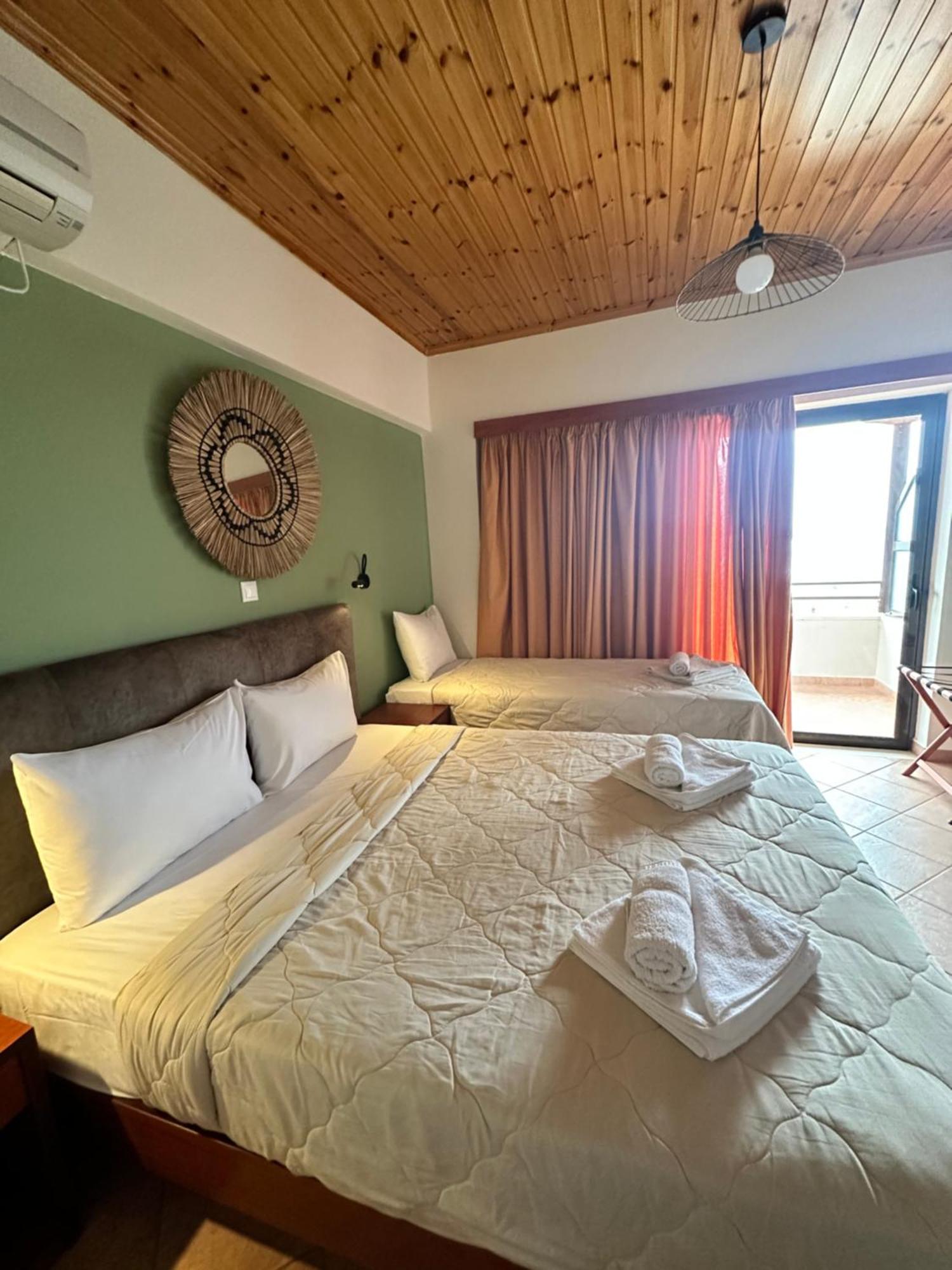 Semiramis Hotel Frínion Стая снимка
