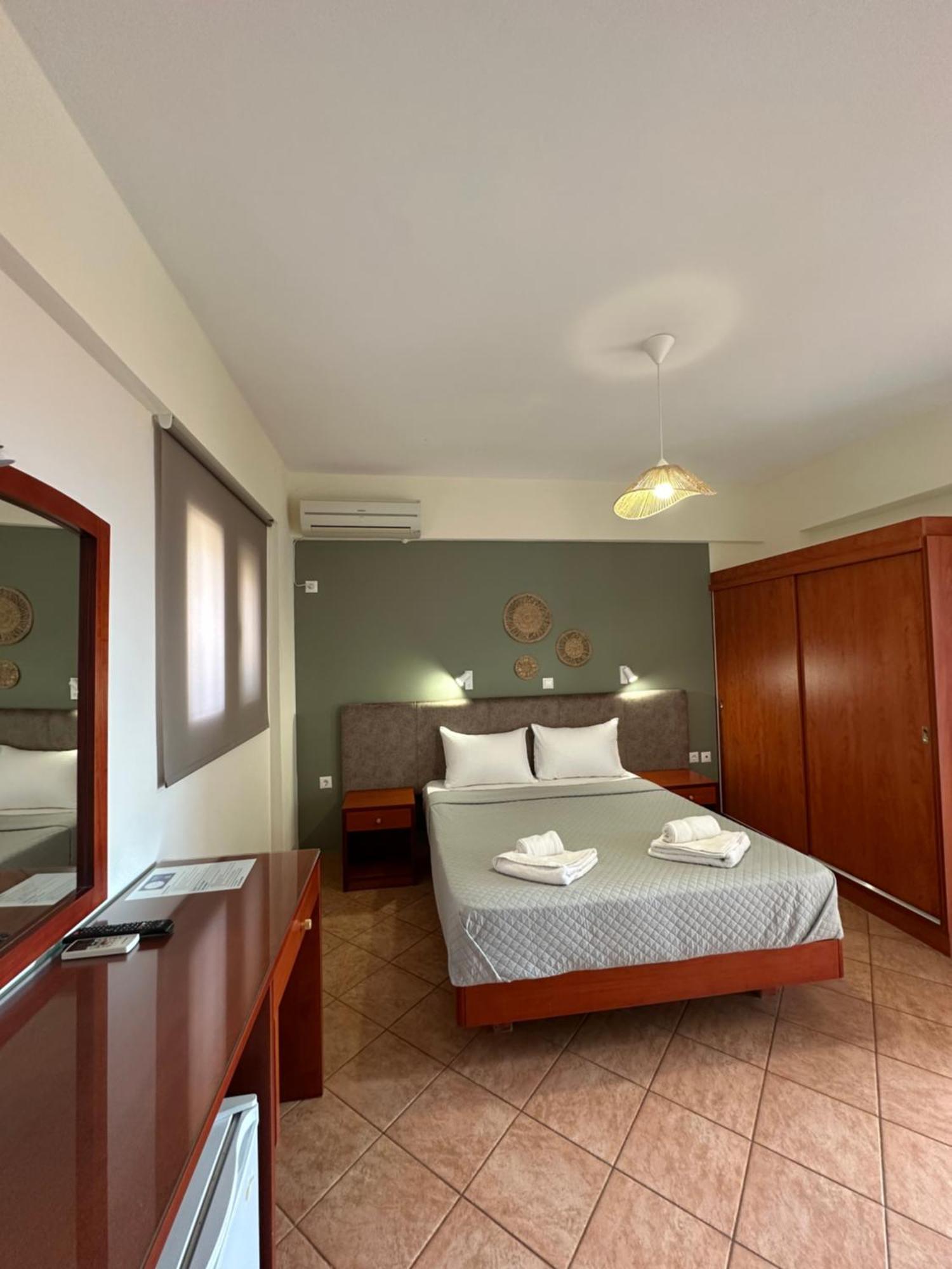 Semiramis Hotel Frínion Стая снимка